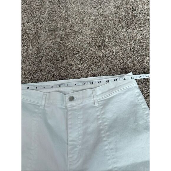 J. Mclaughlin Rainey Front Slit Straight Leg Front Seam Kick Flare White Jean 14 - Picture 7 of 15